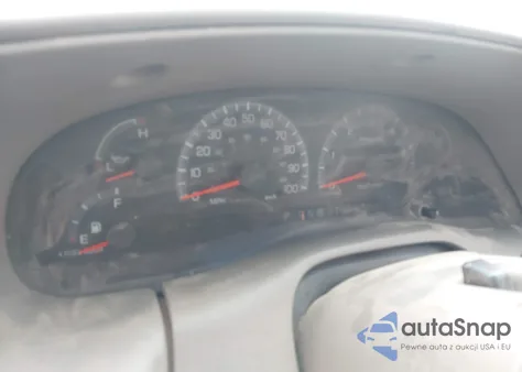 2002 Ford F-150 Lariat/Xlt z USA, uszkodzony, nr VIN 1FTRW08L12KC18122